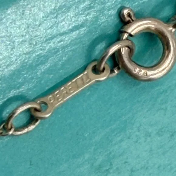 Authentic Tiffany & Co Elsa Peretti Silver Solid Full Heart Pendant Necklace - Picture 6 of 8